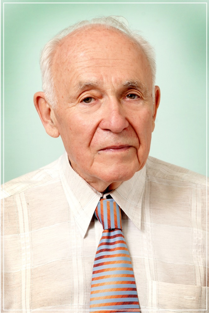 Профессор Ольшанецкий А.А. в день своего 90-летнего юбилея
